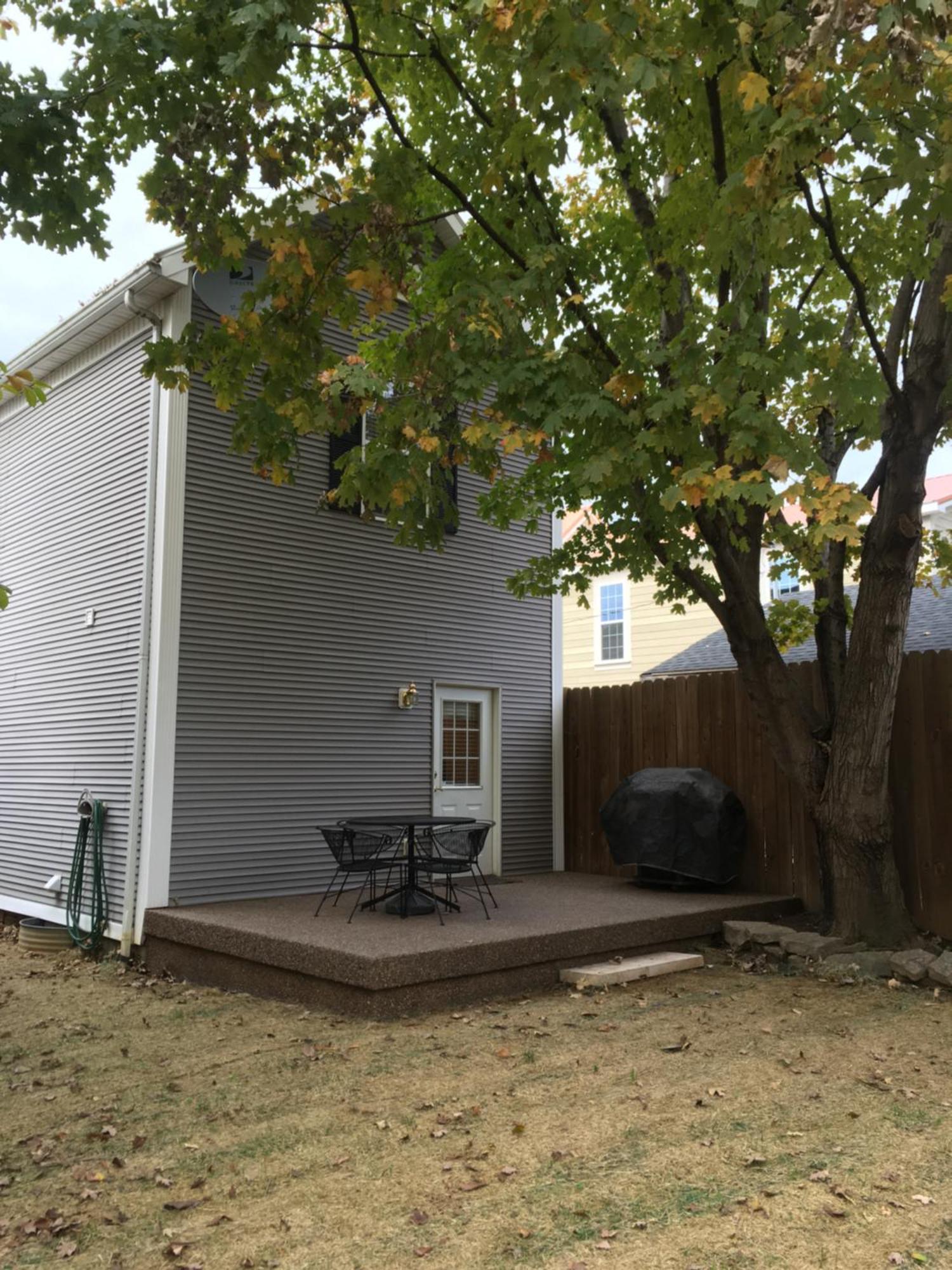 Downtown Abode In The Heart Of The Bourbon Trail Villa Lebanon Exterior photo